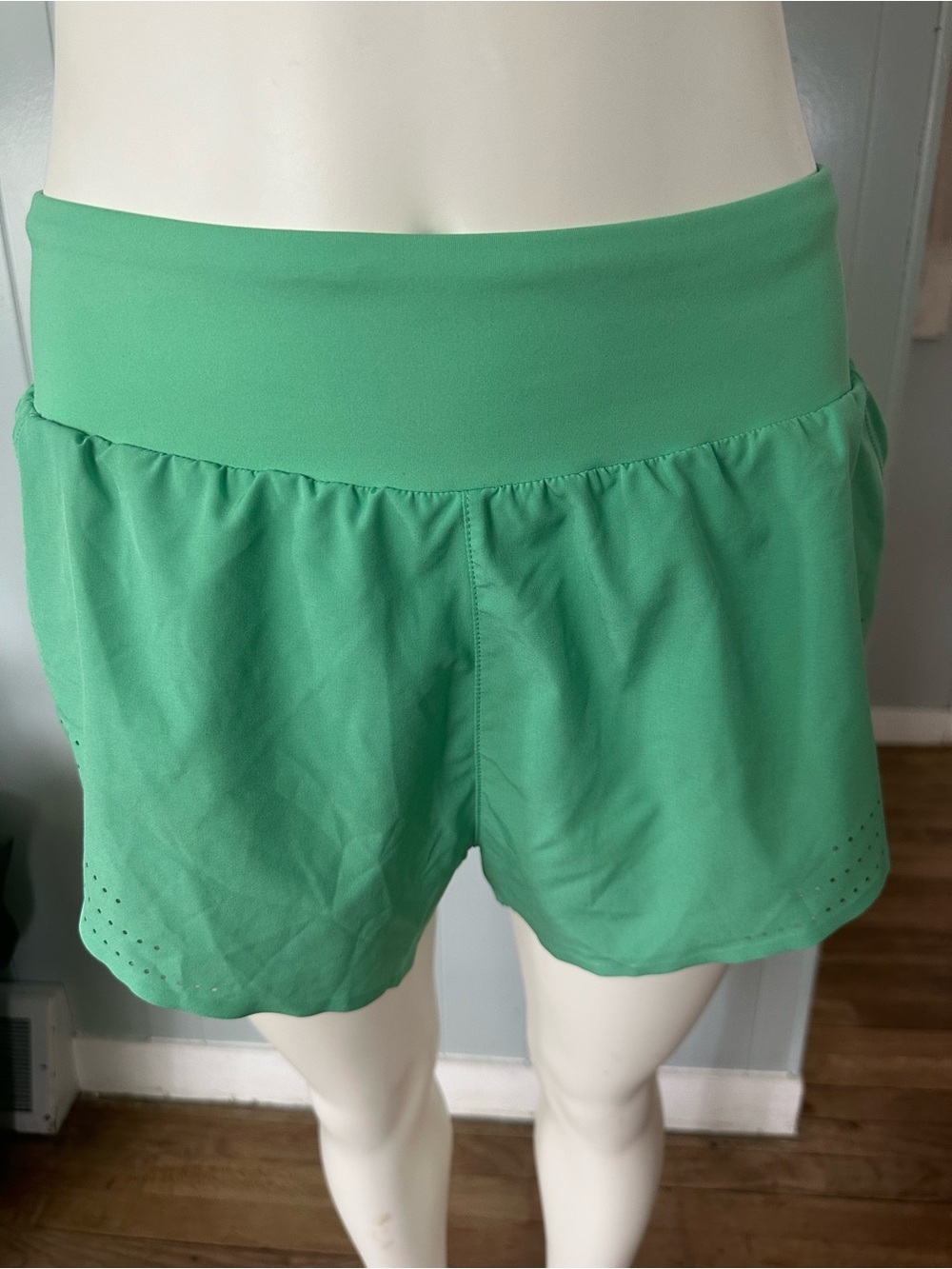 JoyLab Mint Green Athletic Shorts with Wide Waistband Size S